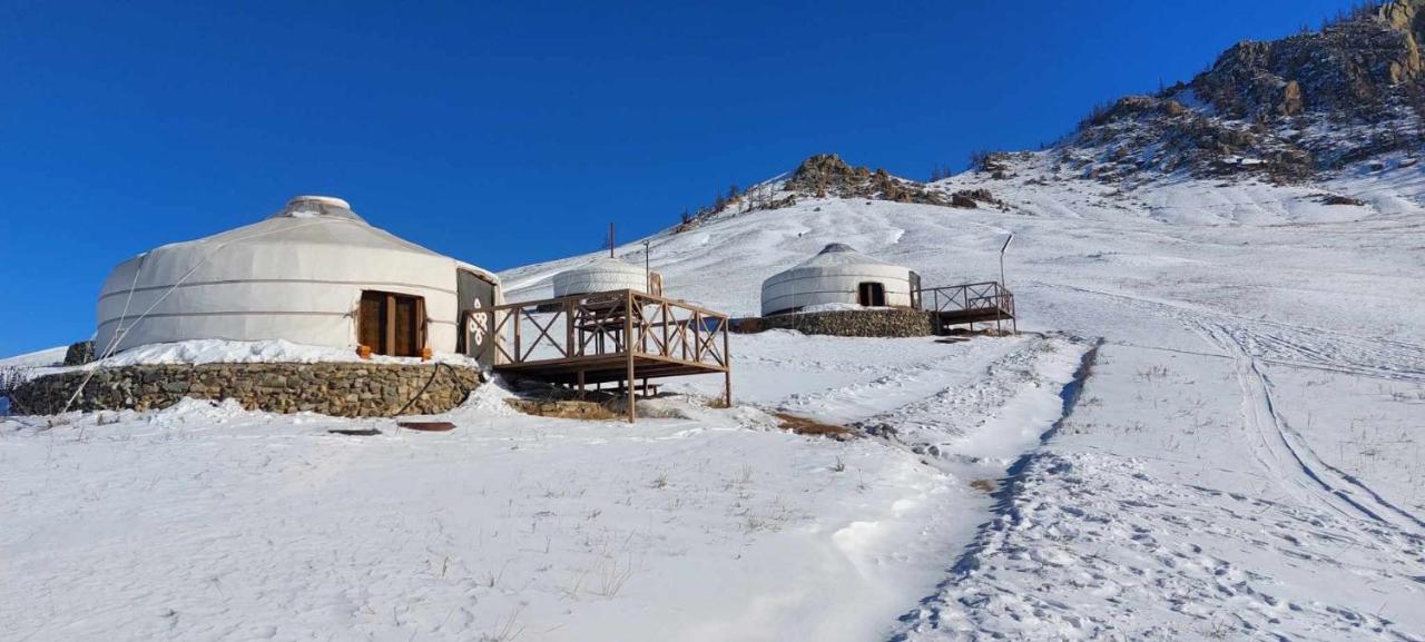 ホテル Apache Eco Camp, Terelj Nationalpark Mongolia Bayan Bulagiin Hural エクステリア 写真